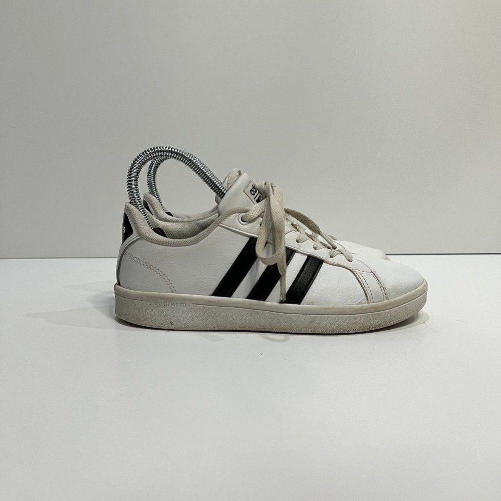 Adidas Womens Cloudfoam Advantage AW4287 White Black Lace Up Sneaker Size 6